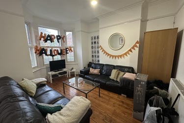 4 bed house, Dickenson Road, Victoria Park, Manchester, M145HJ - Image 3